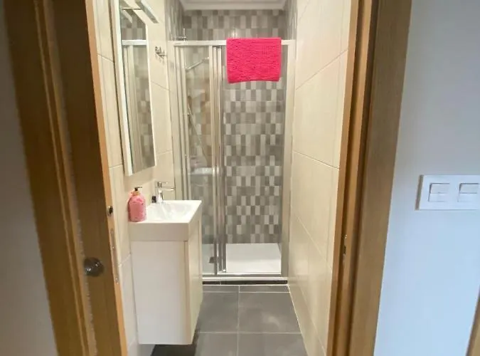 Apto Céntrico Arenal Family, Parking Gratis * Lugo